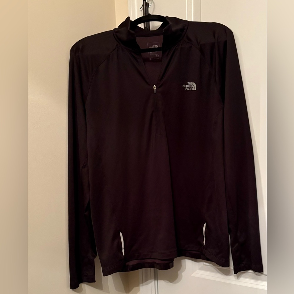 Men’s North-face L/S Top